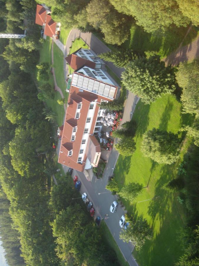 Waldhotel Rennsteighof 바드리벤쉬타인 외부 사진