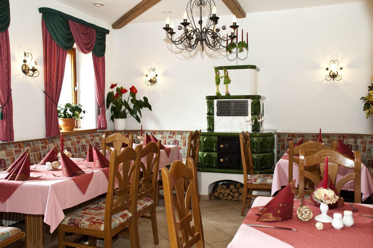 Waldhotel Rennsteighof 바드리벤쉬타인 외부 사진